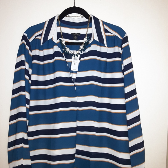 Blouse - Picture 3 of 3